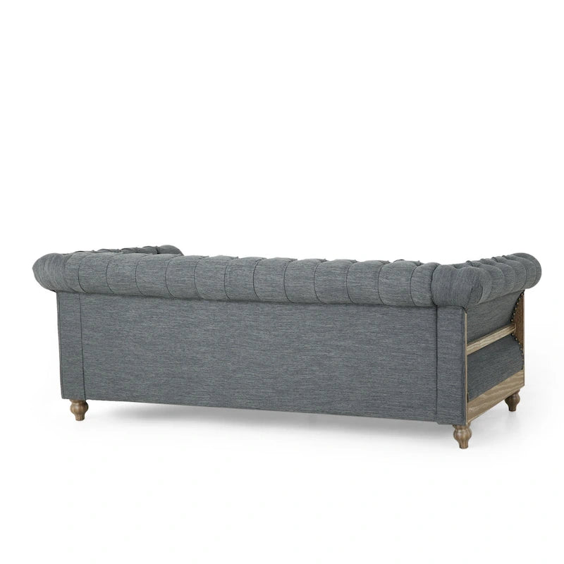 Sofá Chesterfield Saragus con ribete de cabeza de clavo - 85.50 L x 33.25 An. x 28.50 Al.