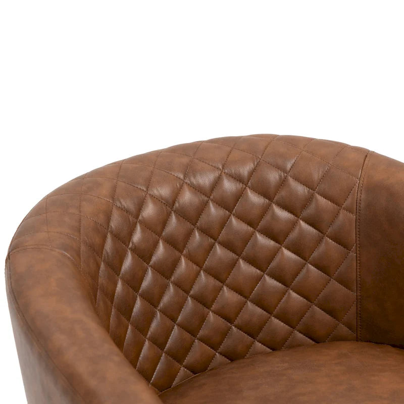 Sillón moderno de polipiel con ribete de tachuelas y giratorio
