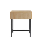 Mesa auxiliar minimalista con puertas estriadas