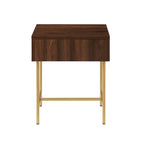 Mesa auxiliar minimalista con puertas estriadas